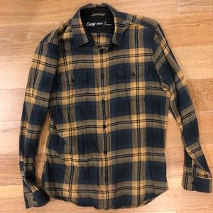 Gap plaid size large — yellow and grey